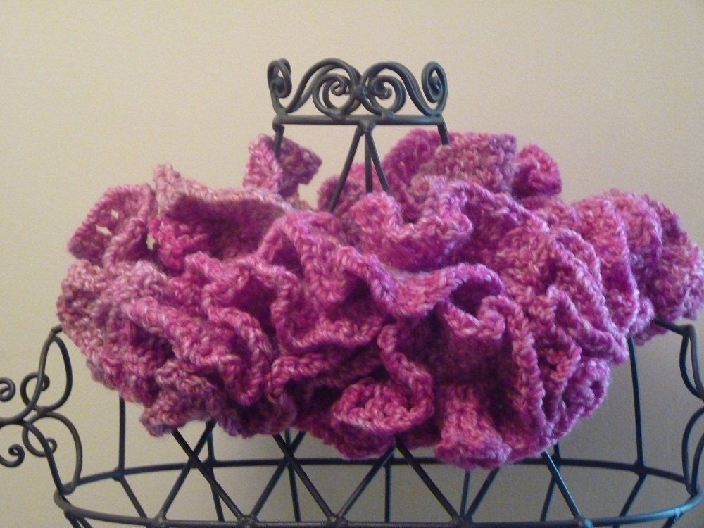 Crochet Ruffle Scarf in Warm Pink Shades