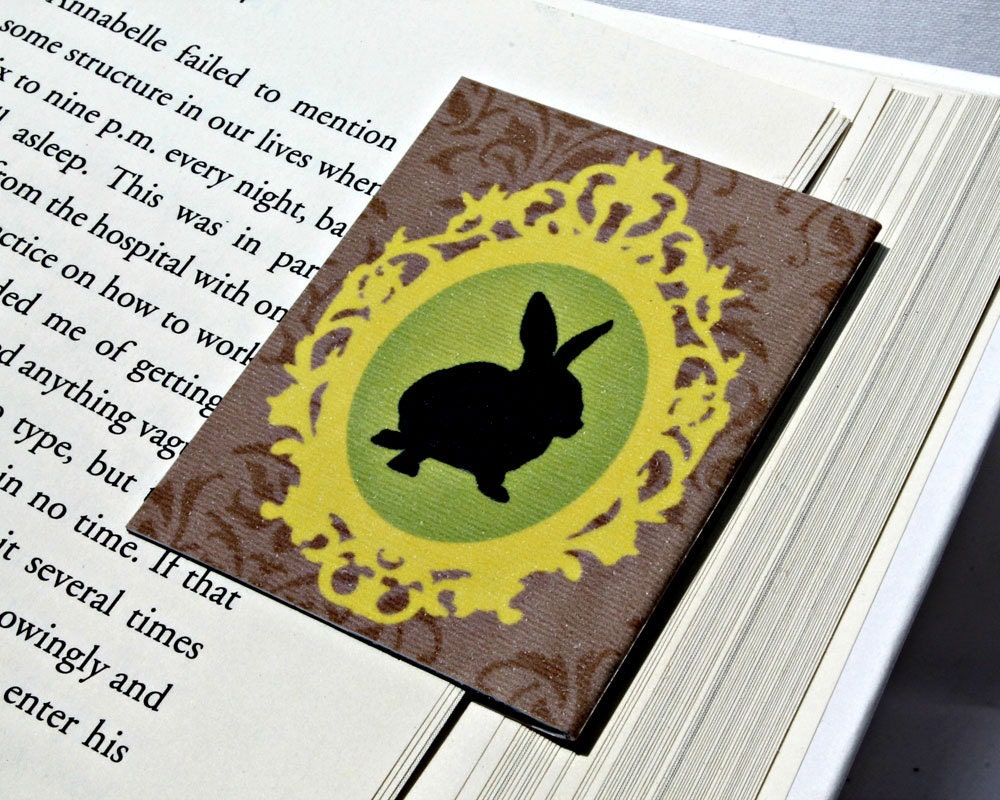 Rabbit Magnetic Bookmark, Shabby Green and Brown, Gift for Book Lover