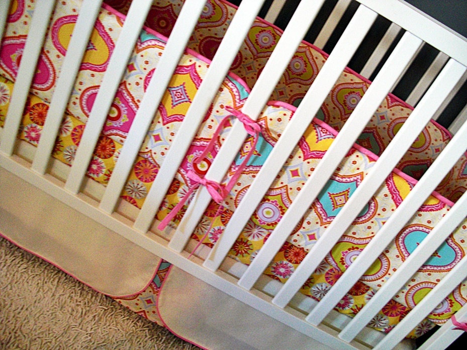 Bumpers/ 2 Sheets/ Skirt (Modern Baby Bedding Crib Set)