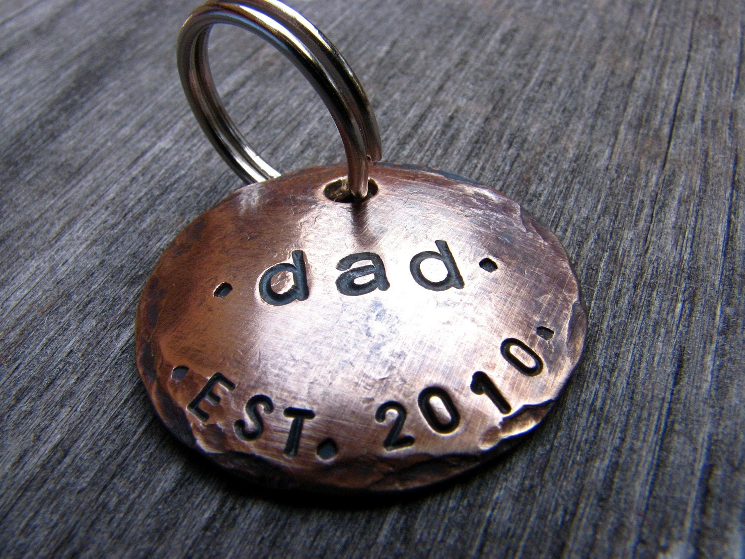 1'' Custom Keychain for Dad - You Pick the Year - Great for New Parents, Gifts, Moms
