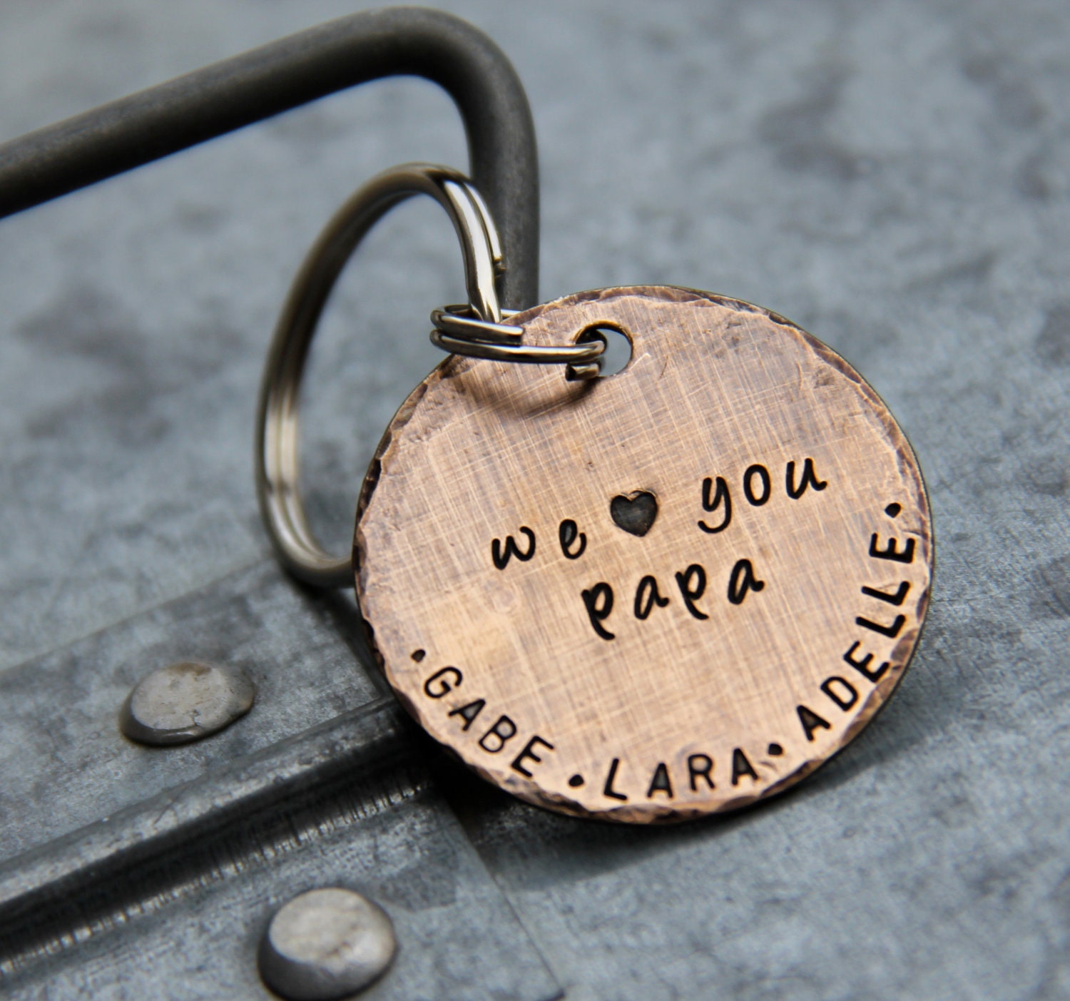 Custom Keychain for Papa in 1.25'' Personalized, Hand Stamped Bronze - Great for Grandparents, Dads, Moms & Gifts