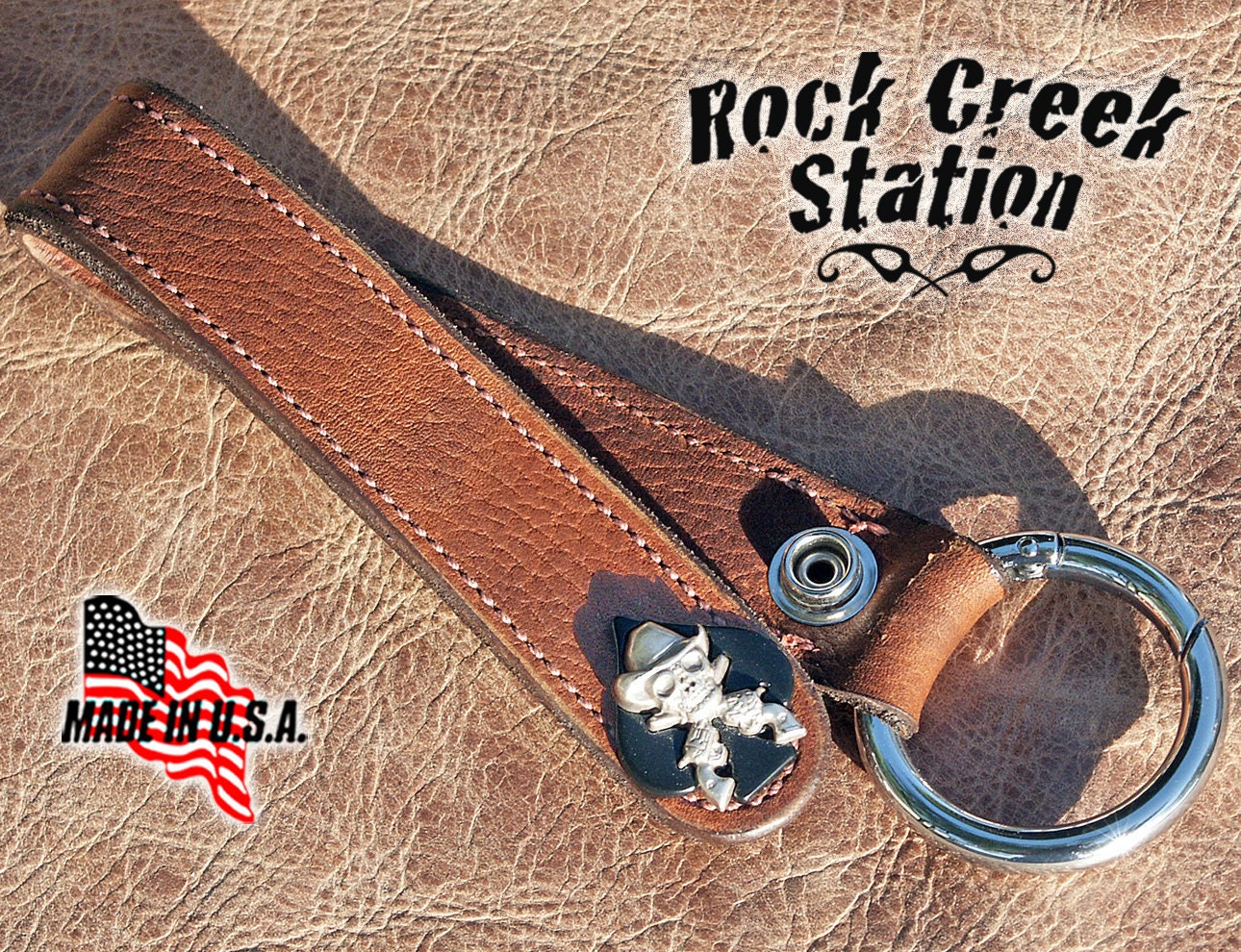 Gated Ring Leather Belt Key Holder, with Black Ace of Spades Skull Snap Cap
