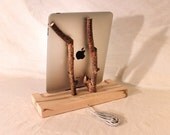 iPad - iPhone - iPod Dock - Charger and Sync Station - Natural - Back to Nature  - iDock -