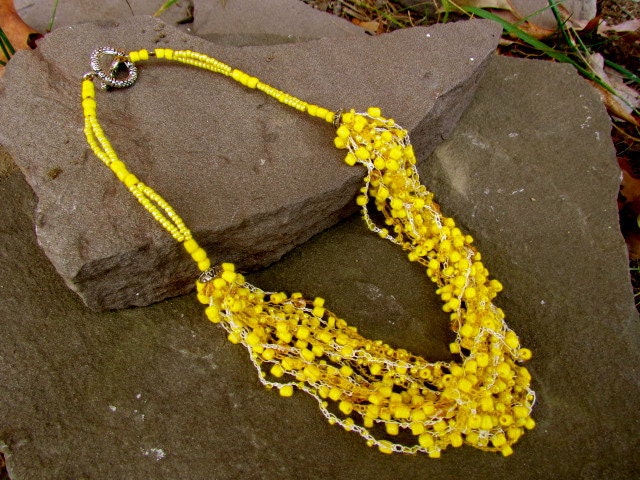 Ecuadorian Crocheted Yellow Beaded Necklace (Mercedes)