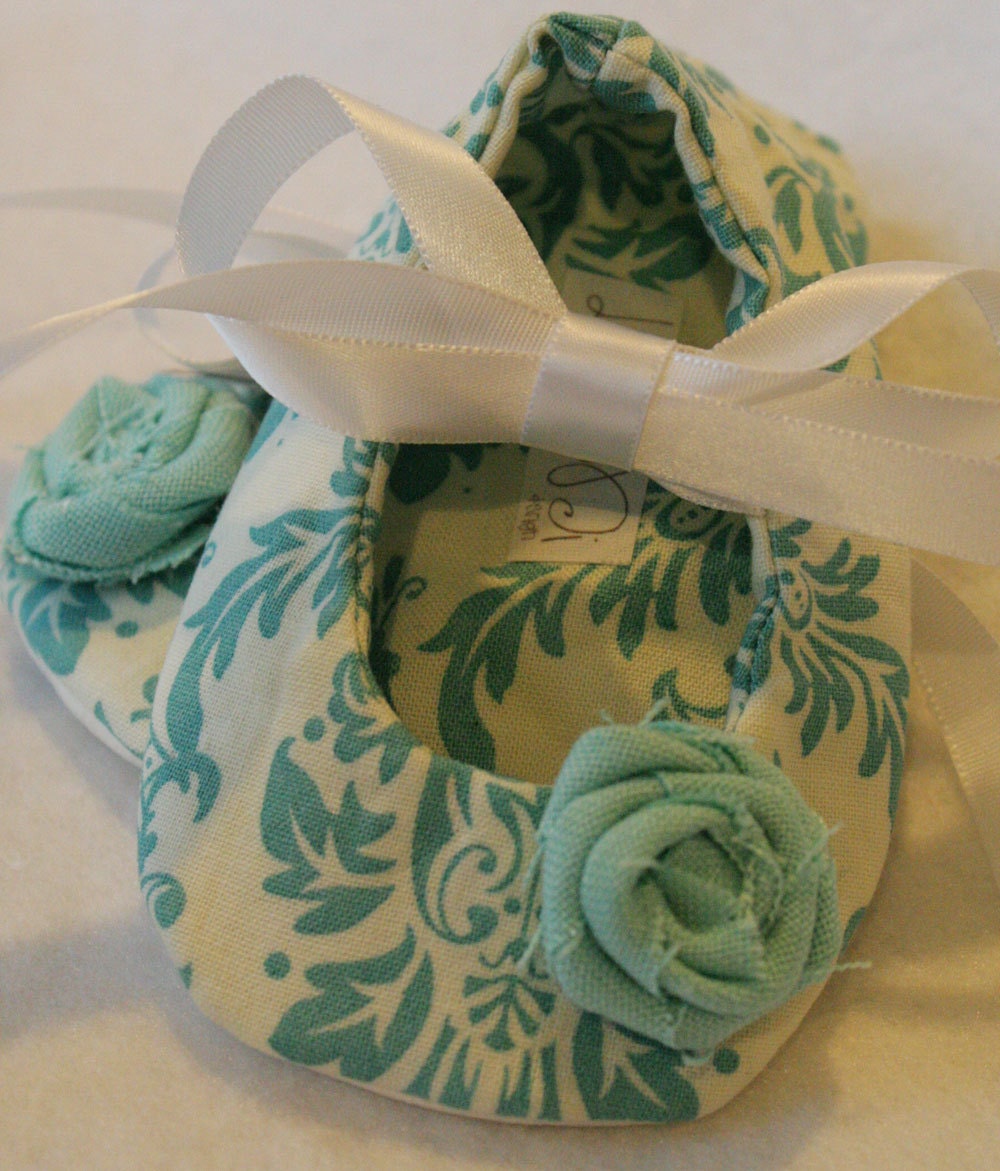 Baby Girl Shoes - Robin Eggs Blue Mary Janes with bonus headband