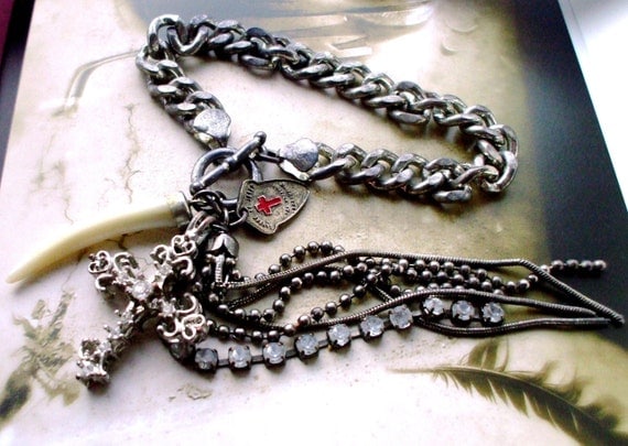 Chunky Chain Charm Bracelet Rhinstone Cross Religious Medal Talon Talisman