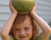 Pod - A simple serving bowl with a decorative foot.