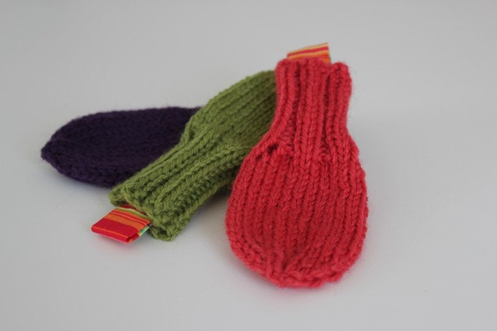 iddy Biddy Mittens - Coral, Purple, or Green - Warm Winter Mittens for Baby or Toddler - Hand Knit Classic