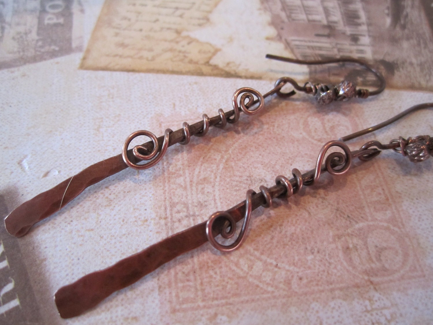 Hammerd Antique copper earrings with a twist