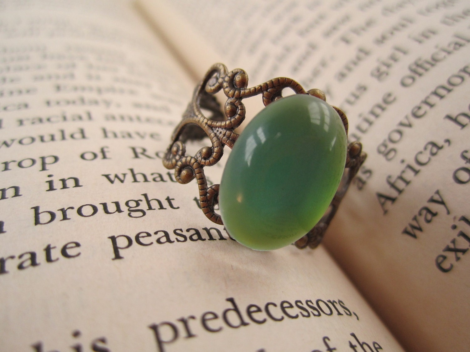 Mood ring antique brass filigree adjustable