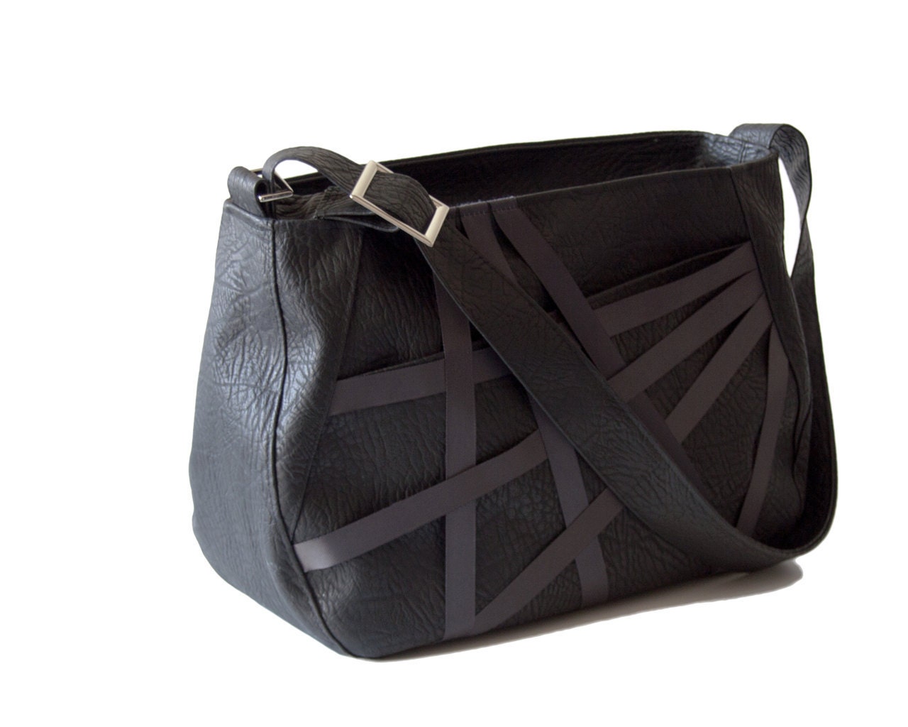 Vegan BLACK MESSENGER BAG, Faux leather Large urban shoulder bag, Lap top 13" bag, every day bag with adjustable strap and zipper - Micky