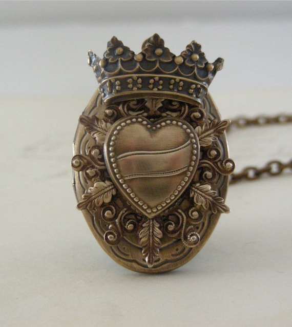 Locket Necklace - Steampunk Vintage Locket Heart and Crown Handmade Necklace - Queen of Hearts Going Gaga - Brass