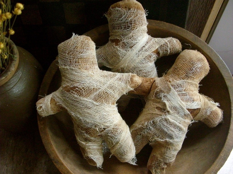 3 Primitive Halloween Grungy Mummy Bowl Fillers
