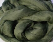 Ashland Bay Solid Colored Merino for Spinning or Felting "Garden Ivy"  4 oz.