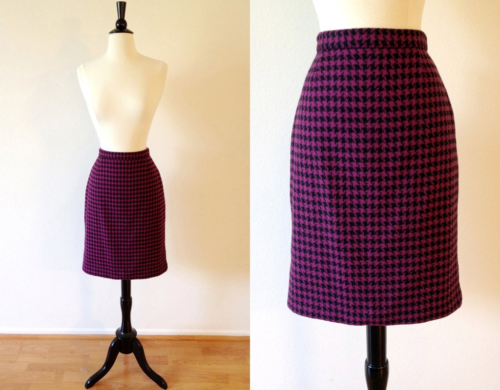 1980s houndstooth black & magenta pink wool pencil skirt xxs xs