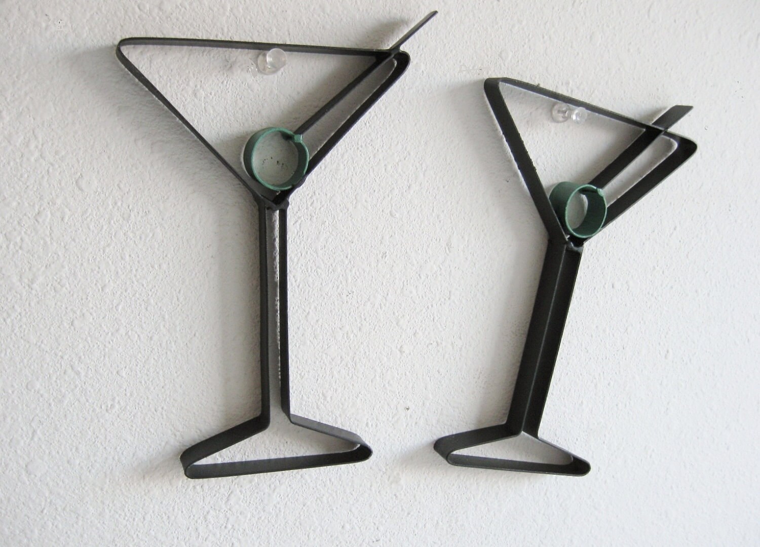 Martini Glass Metal Wall Decor - just4theartofit