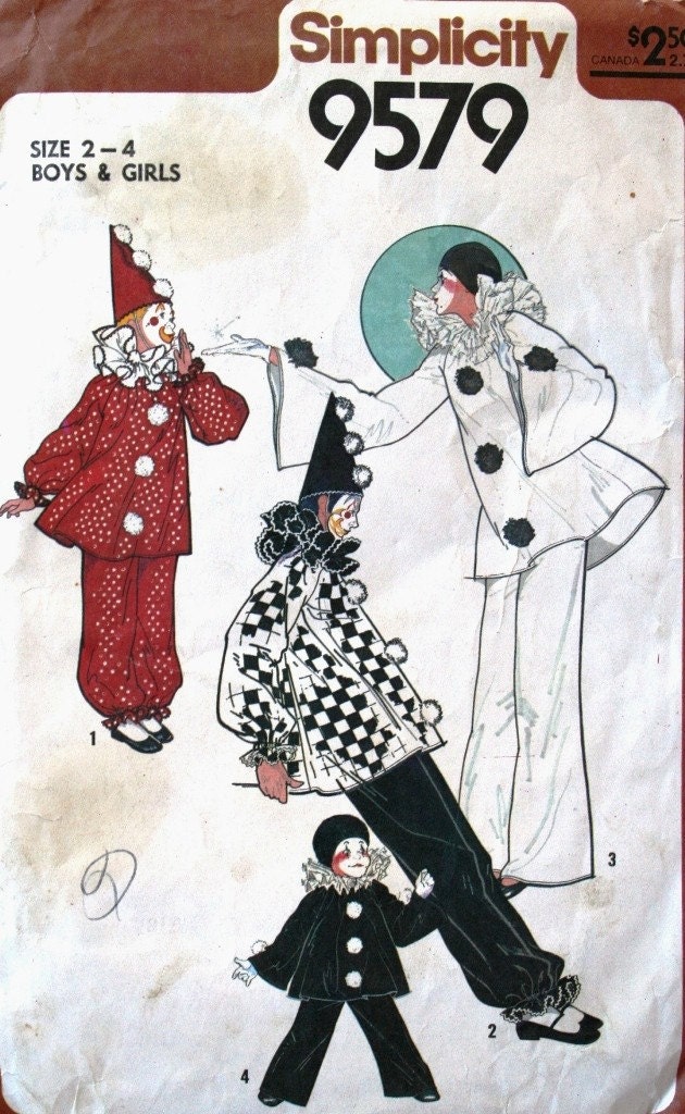 vintage 80's Simplicity 9579 boys' and girls' PANTOMINE clown costume, size 2 4