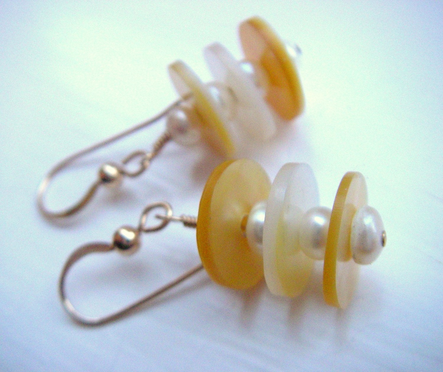 Pearl and shell earrings - gold and cream white ivory - wedding bride