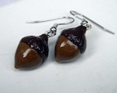 Fall Acorn Earrings made out of Polymer Clay - JerisJewelryBox
