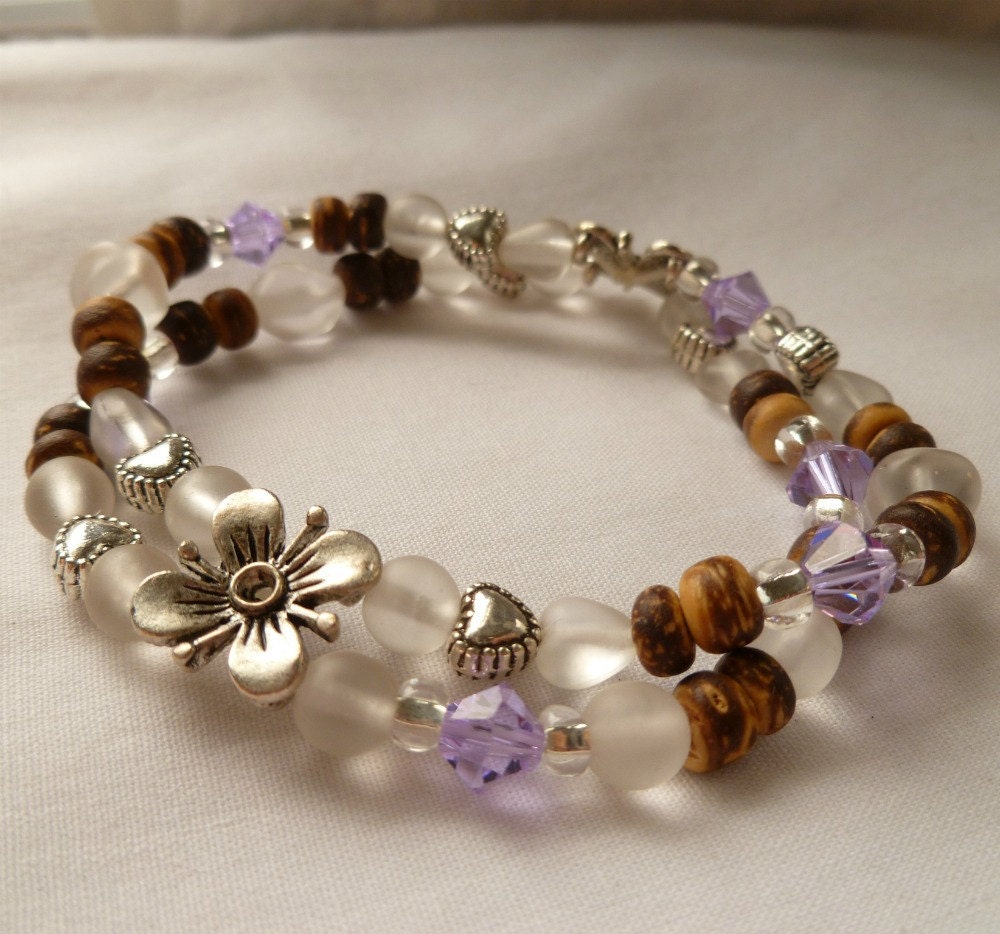 Lavender Stretch Bracelet w/Hearts & Flowers