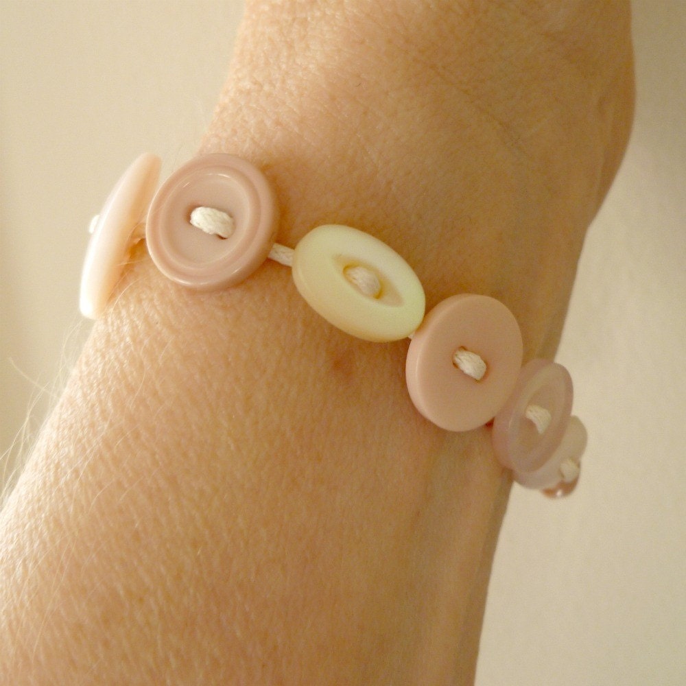 Vintage Button Bracelet Blush Pink