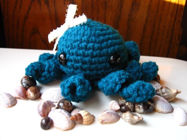 Cute Octopus Crocheted Toy