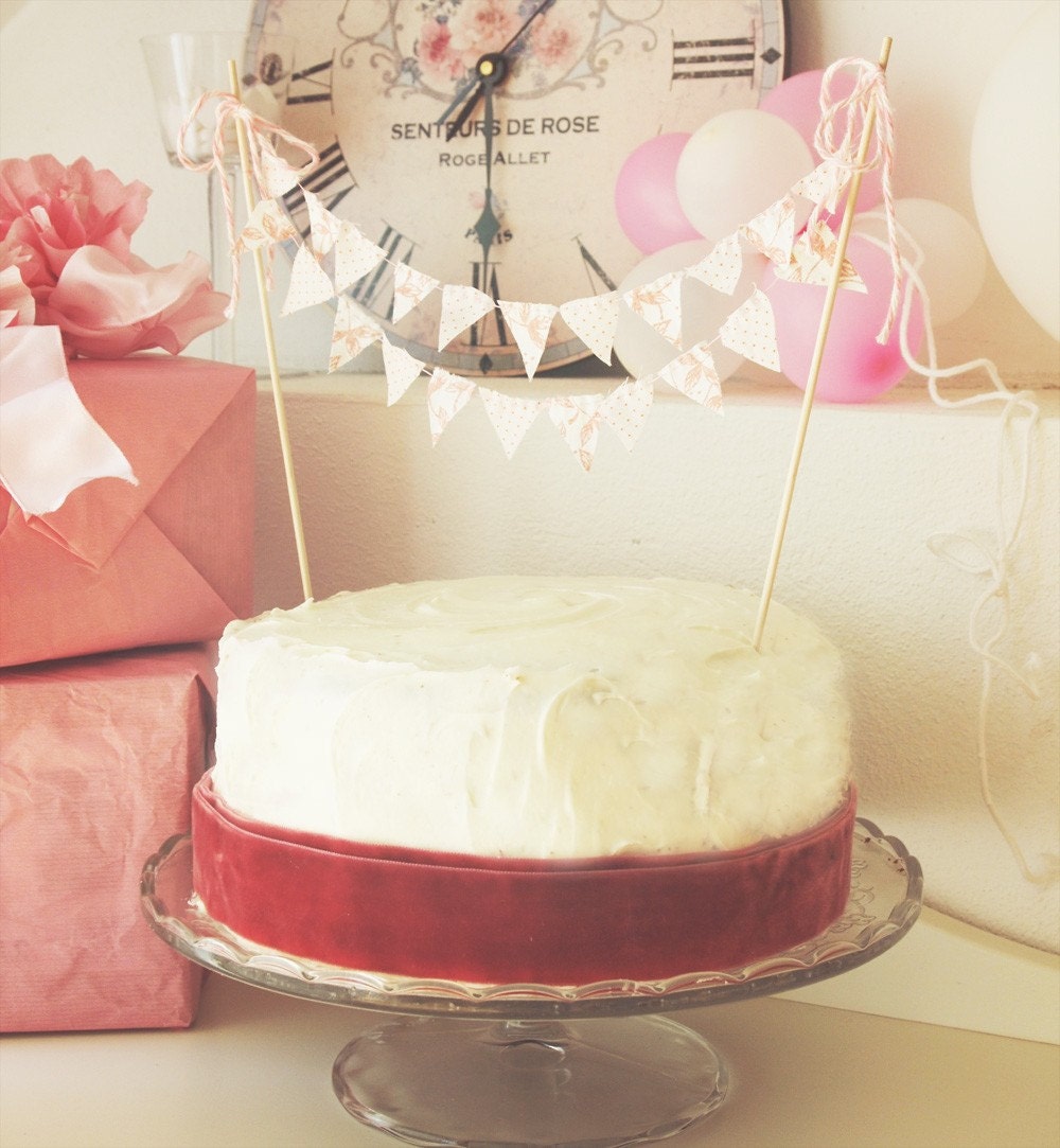 ORIGINAL Cake Bunting DOLLY