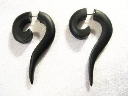 Black wooden fake gauge earrings