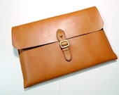 Leathinity - Hand Stitched Brown Leather Case Fits for 13'' MacBookPro / Retina