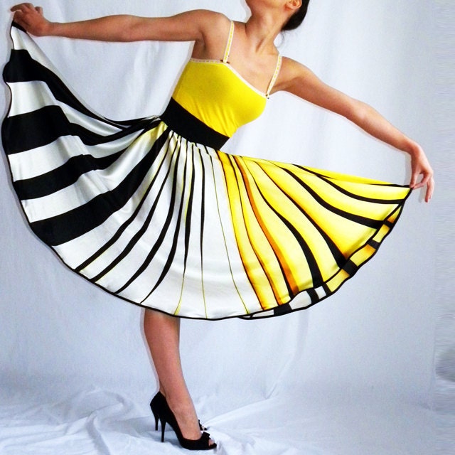 stripe yellow fashion Full Circle Summer sun sweet romantic sexy skirt
