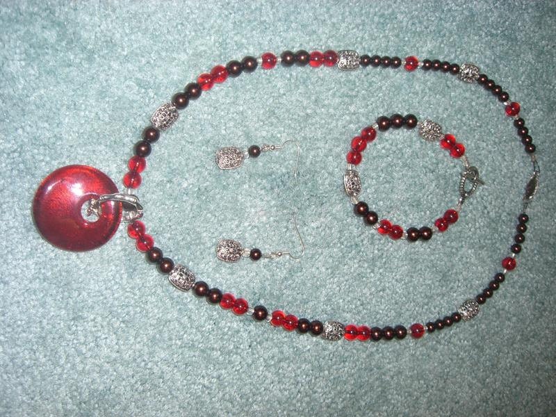 beaded necklace bracelt and earring set