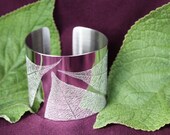 2 inch rubber leaf cuff