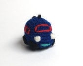 Dark blue little crochet car keychain - colorful amigurumi