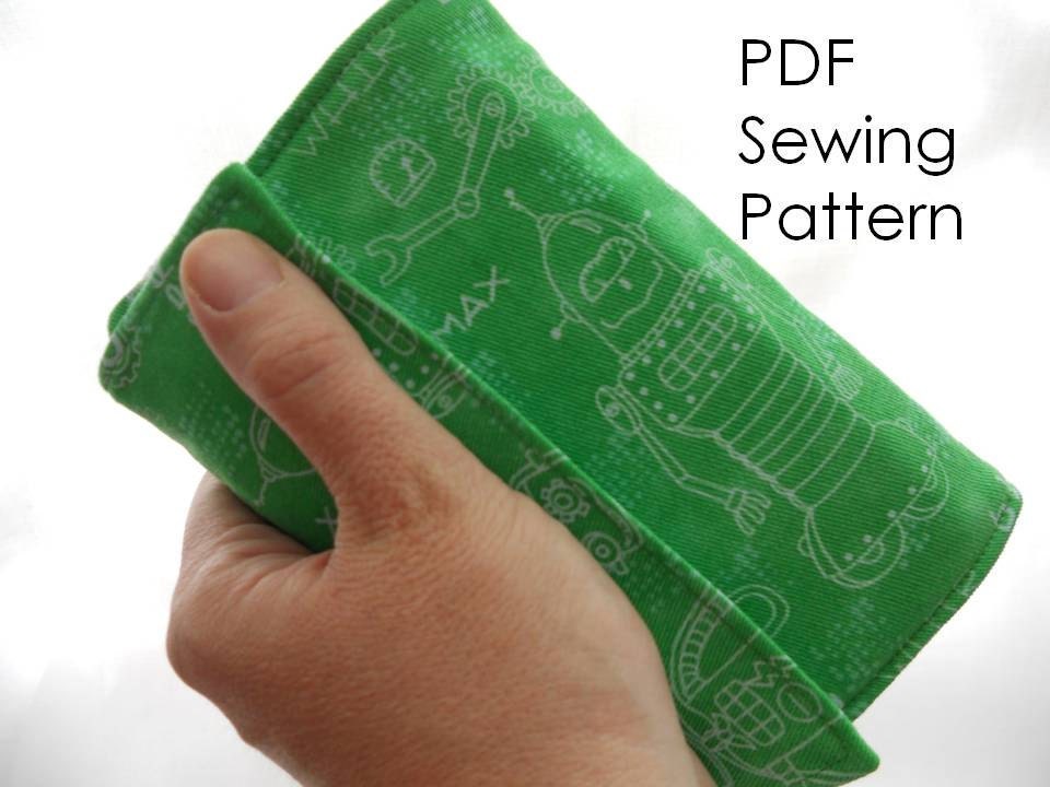 PDF Pattern - Mini-Crayon Wallet