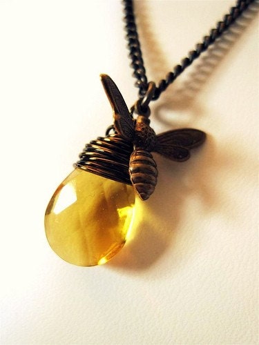 Luminous Honey Drop Bee Necklace