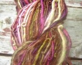 Handspun Border Leicester Yarn- Heart Shaped Box
