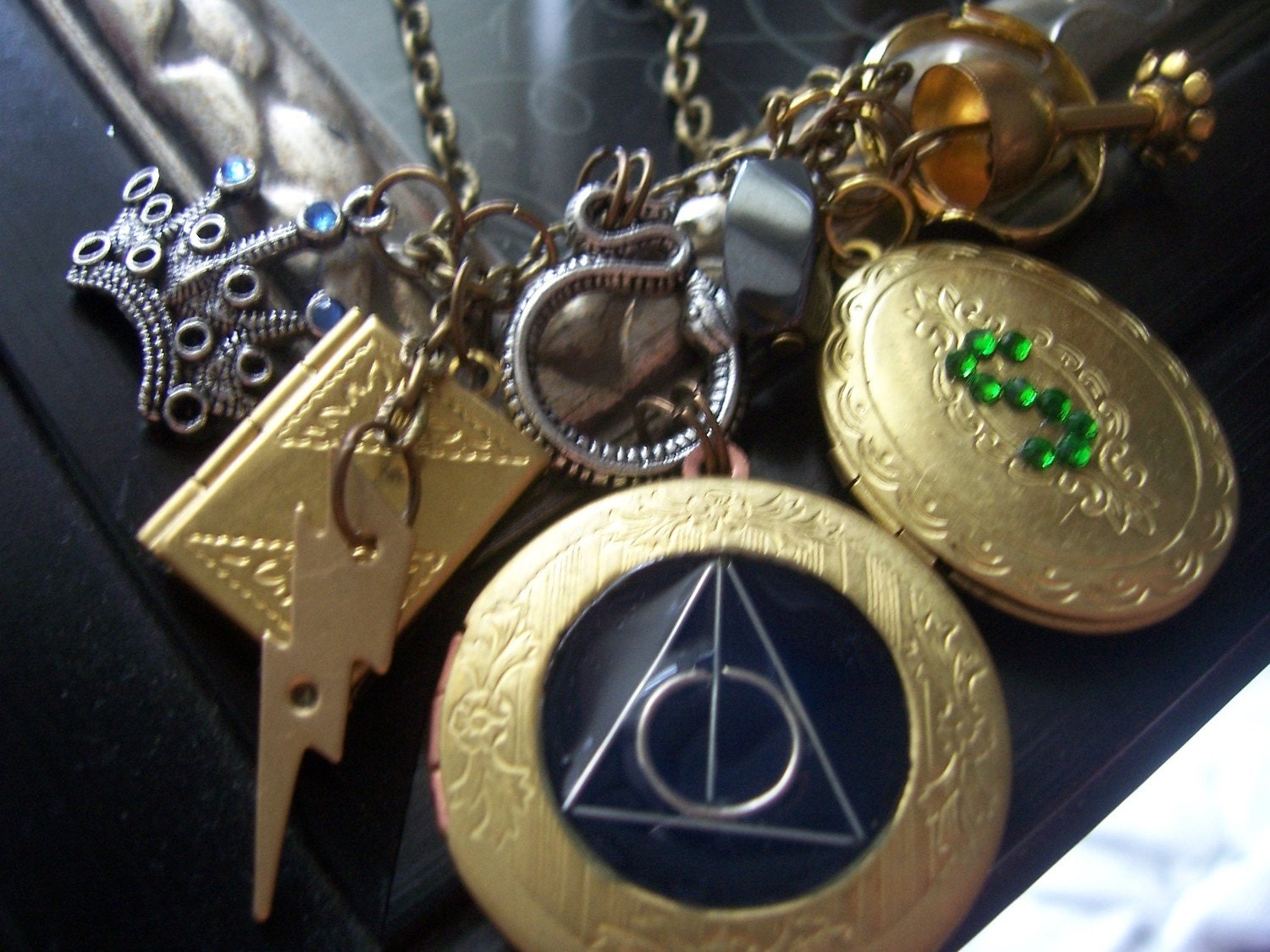 Harry Potter Horcrux Locket necklace please read AD before purchase