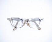 Vintage 1950s Eyeglasses - 50s Cats Eye Glasses - Gray Pearl - concettascloset