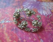 Precious Pearl Pin Flowers and Vines