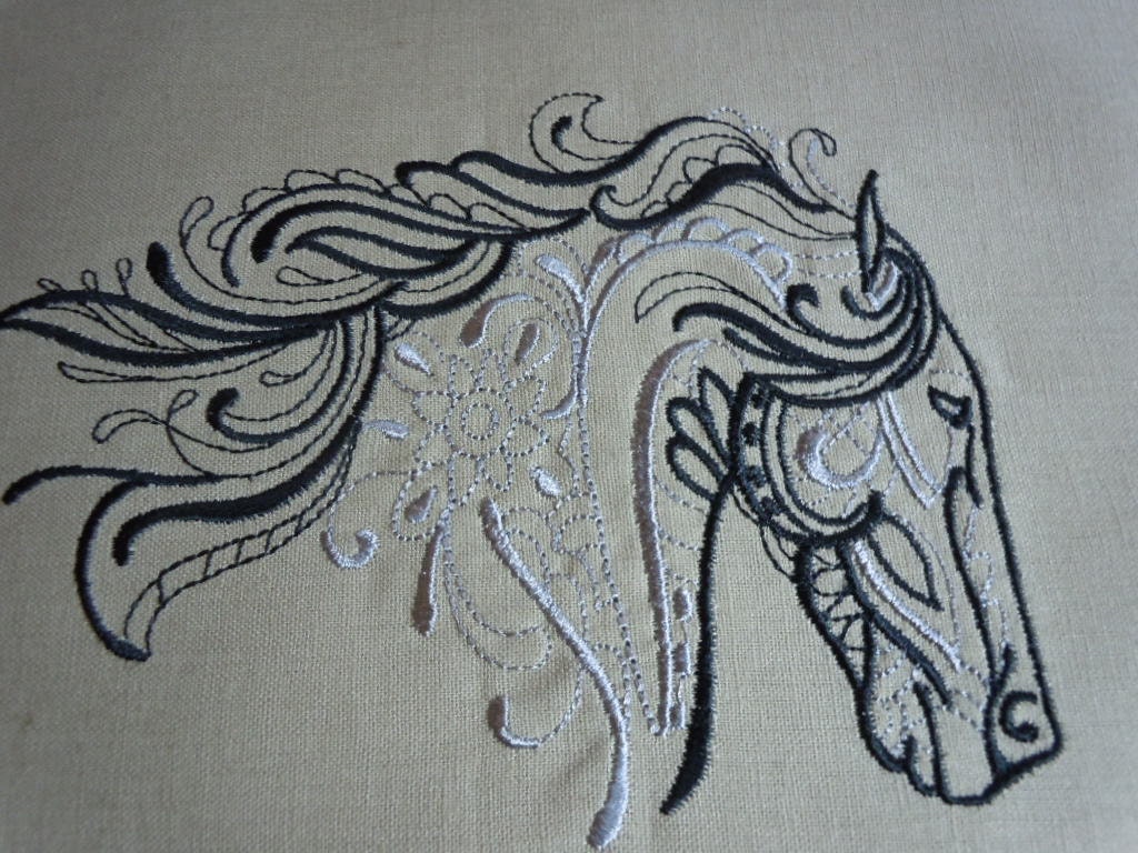 Quilt Block - Machine Stitched Embroidered Great Majestic Horse Head