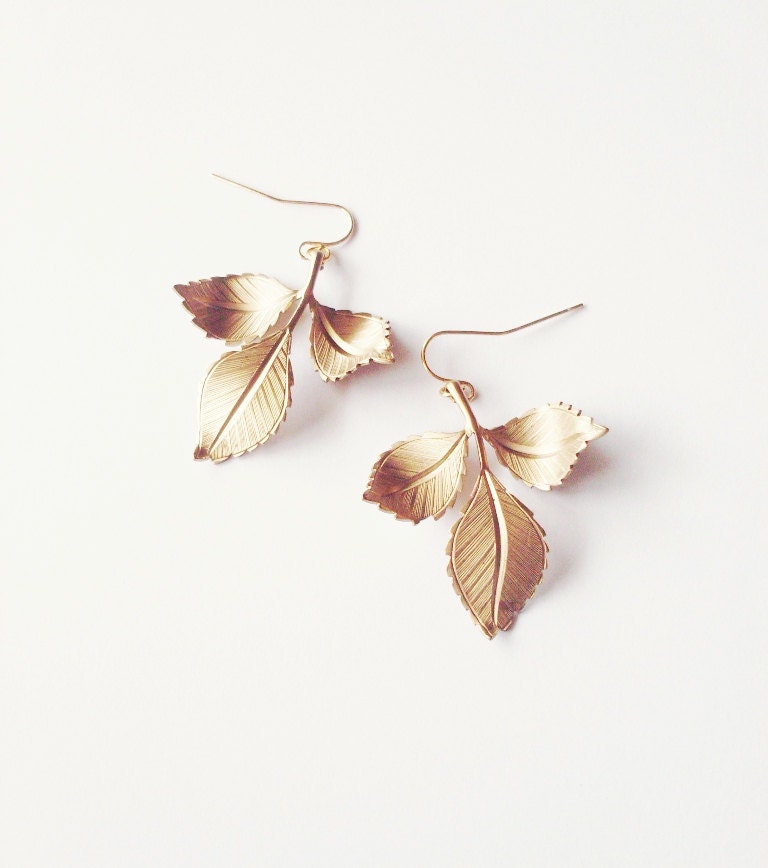 Gold Leaf Earrings - Bridal Leaf Earrings - Woodland Earrings Rustic Woodland Wedding Bridesmaids Earrings Elegant Romantic Whimsical Dreamy