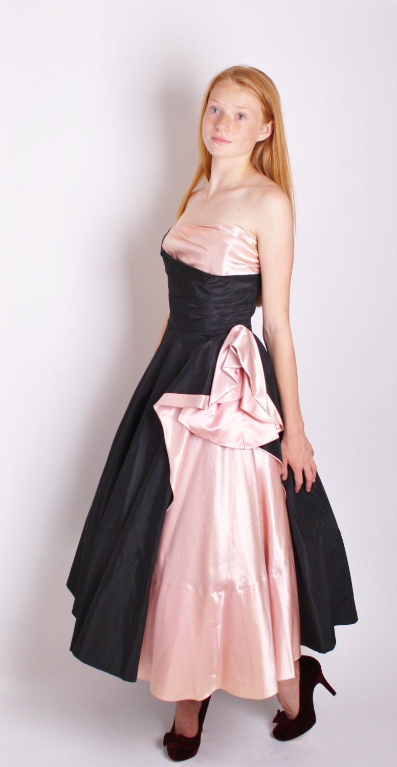 Designer Vintage Fred Perlberg Pink Satin and Black Strapless Formal Evening Gown  / Cocktail Dress / 1950s Cocktail Dress / 1204