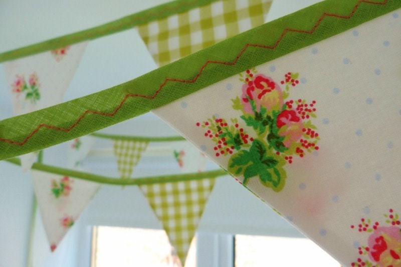 Rose bud bunting banner perfect for weddings, parties, birthdays & baby showers Over 6 ft long (excl. ties) with 12 flags READY TO SHIP Il_570xn