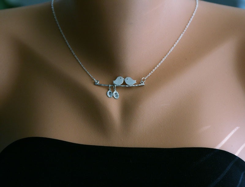 Bird on the branch,Kissing birds necklace,two leaf initial,couple,Mother and baby, Valentine Gift,Family Tree Necklace,simple daily Jewelry
