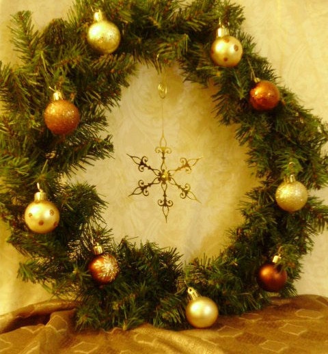 WHITE Snow Flower- Steampunk Clock Hand Holiday Ornament