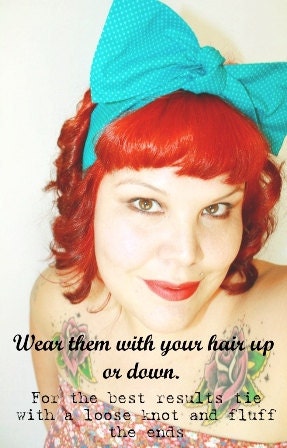 Bow hair tie Comic Book Kiss, Retro, Rockabilly