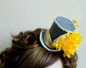 Mini Top Hats : Grey and Yellow
