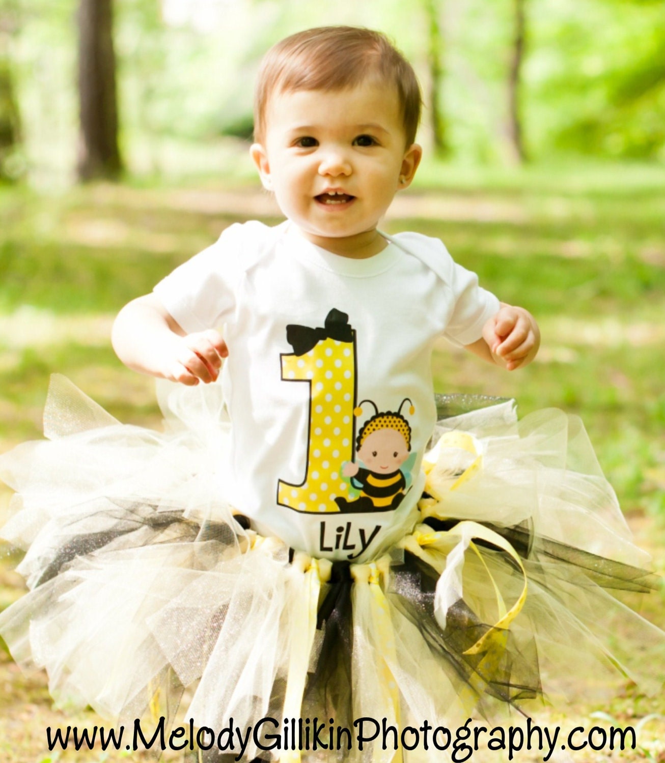 Personalized Bumble Bee Birthday T-Shirt or Onesie ANY NUMBER AVAILABLE Il_570xn