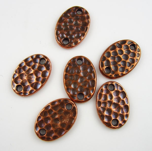 20 Antique Copper Tierracast Oval Hammertone Links