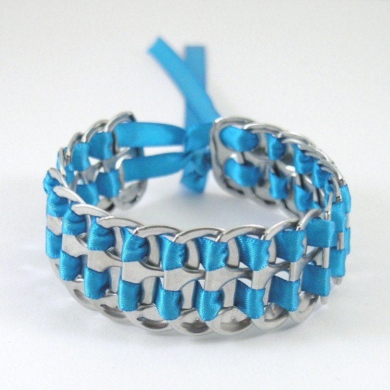 soda tab bracelet - blue, stacked weave,  7  inch